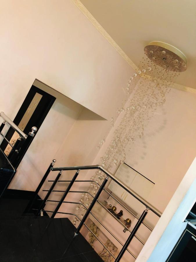 Sev Group Hostel เยเรวาน ภายนอก รูปภาพ