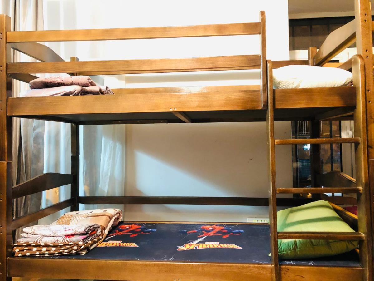 Sev Group Hostel เยเรวาน ภายนอก รูปภาพ
